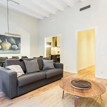 Bright And Modern 4bedroom With Terrace In Ramblas P2