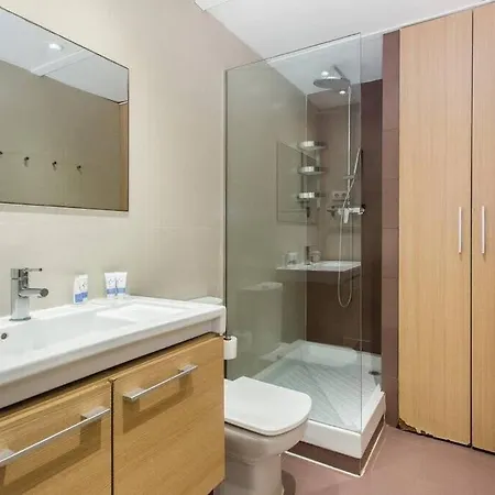 Bright And Modern 4bedroom With Terrace In Ramblas P2 Apartment *